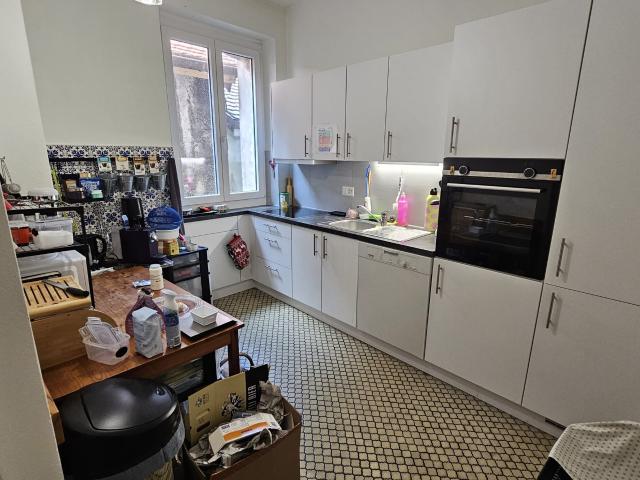 Zur Miete in Delémont, 4,5 Zimmer Wohnung in der Altstadt