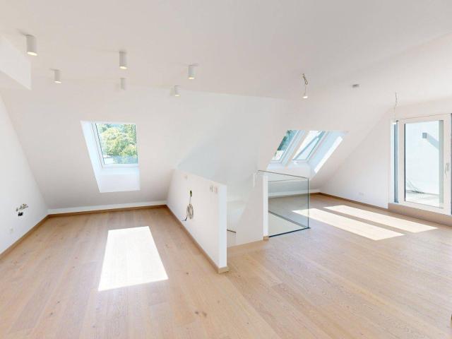 ZUR SCHÖNEN AGNES – Erstbezug: 4 Zimmer Dachgeschoss Maisonette mit Balkon & Terrasse im grünen Sievering – PROVISIONSFREI