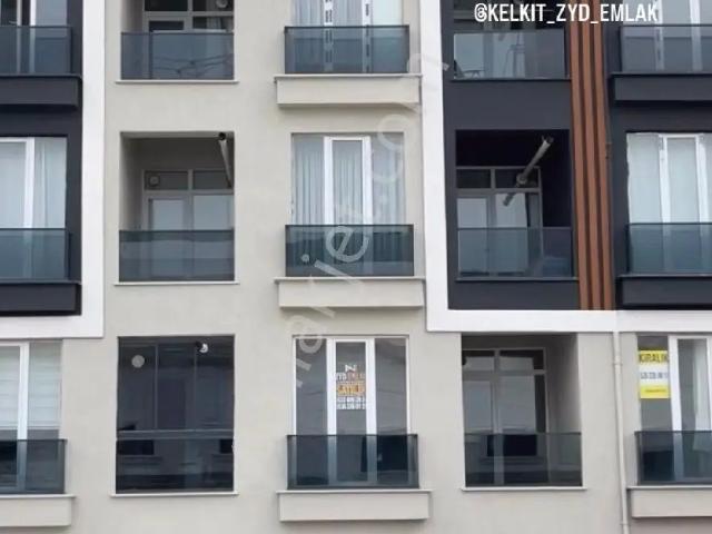 Zyd Emlak Tan Gümüşhane Kelkitte Hastane Yanında 1+1 Satılık Daire