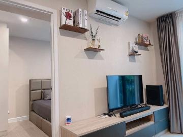A033822 Metro Luxe Riverfront Rattanathibet