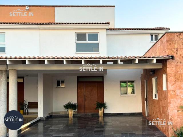 A04 CASA EN RENTA/VENTA FRACC.RESIDENCIAL JARDINES DE SAN CARLOS EN PUEBLA