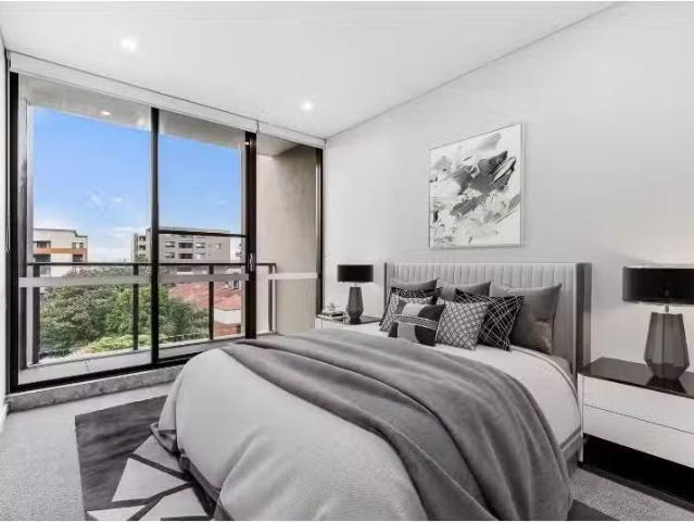 A104/12 18 Bridge Road, HOMEBUSH Apartment for rent Listed by.