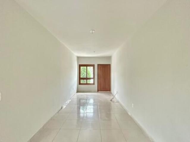 A1389 – Casa geminada 2 dormitórios