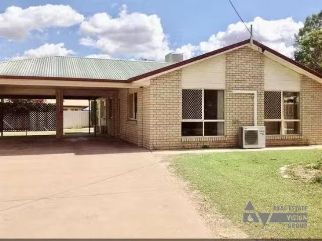 A/22 Eubar Place, Emerald, QLD 4720