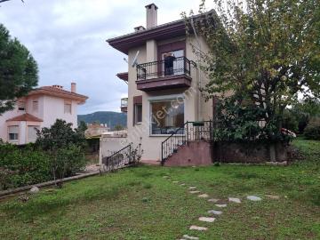 A24 Site Emlak yelki'de Havuzlu Site Müstakil 773 M2 Arsa İçinde