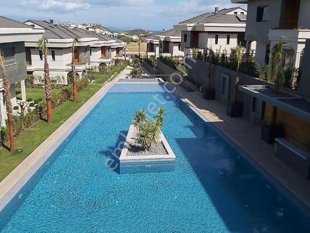 A24 Site güzelbahçe Yunusoğlu Nefes Bahçe De Kiralık Lüks Villa