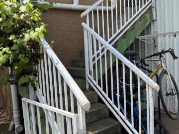 House to rent in Victoria