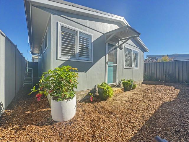A/54 Bourke Road, ETTALONG BEACH, NSW 2257