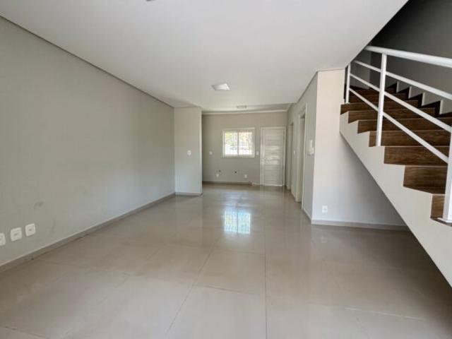 A742 – Sobrado 3 dormitórios