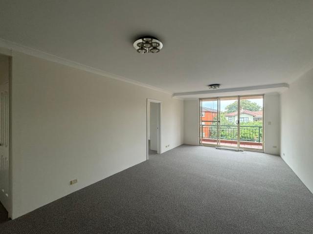 a8/90 mount street, coogee