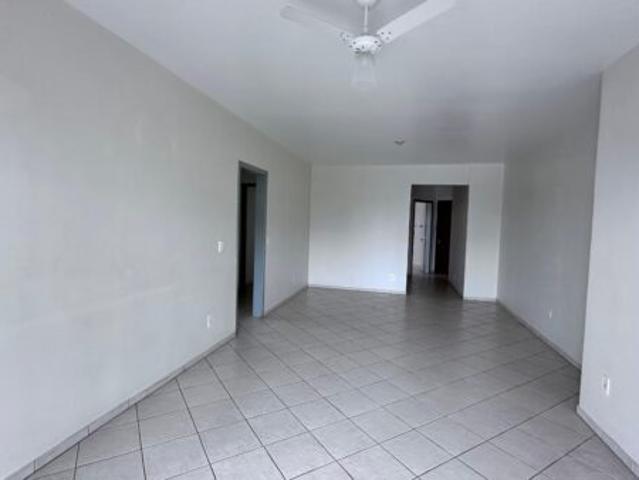 A990 – Apartamento 3 dormitórios