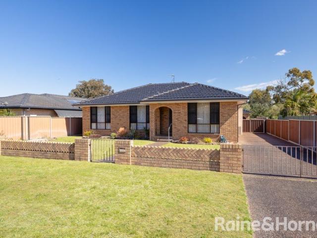 A Much Loved Home with Space, Comfort & Endless Potential