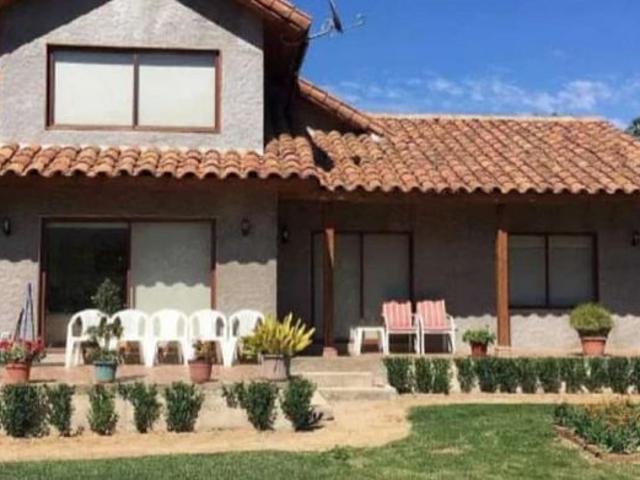 A&M PROPIEDADES VENDE HERMOSA PROPIEDAD CERCA DE PLAZA