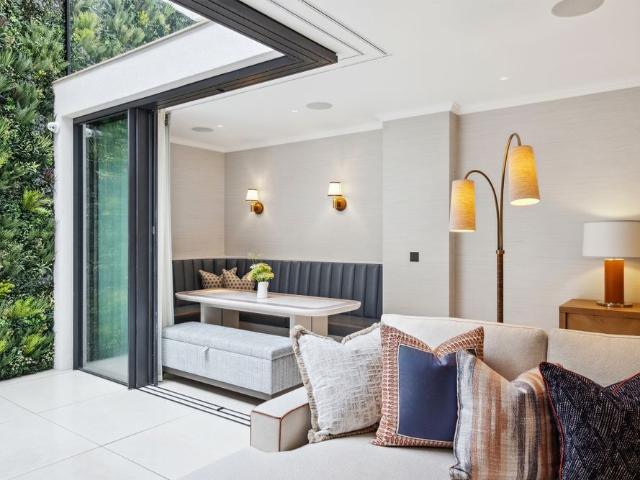 A magnificent house nestled in the heart of Belgravia