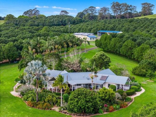 A Magnificent Lifestyle Acreage Close To The Coast