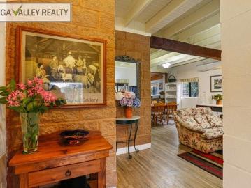 Bemboka, Bega Valley, Victoria - Balcony