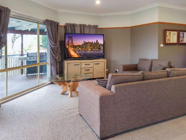 A MAJESTIC FAMILY HOME WITH ENERGY EFFICIENT FEATURES