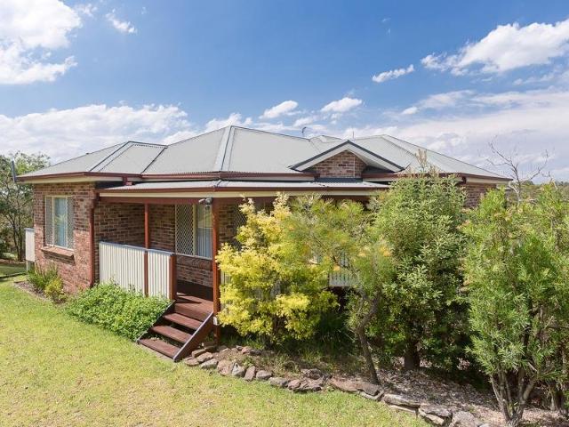 A MAJESTIC FAMILY HOME WITH ENERGY EFFICIENT FEATURES