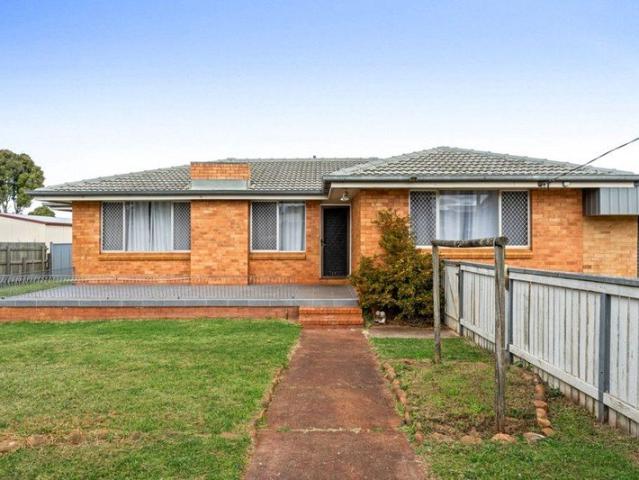 A Massive Block, Triple Bay Shed & Plenty of Potential!