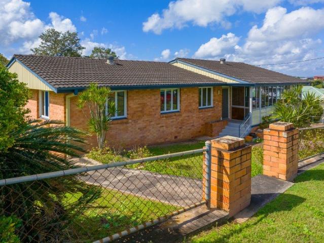 A Massive Opportunity in the Heart of Gympie! A Solid Home With Endless Potential!