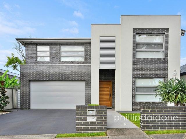 A Masterclass in Contemporary Family Luxury