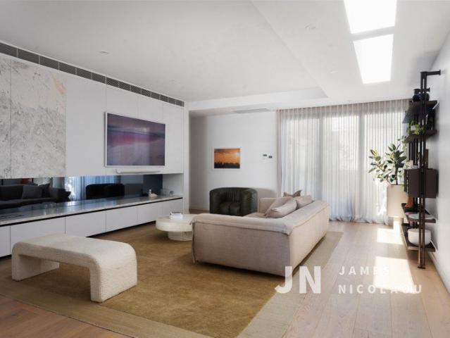 A Masterpiece of Bayside Luxury with Private Wellness Retreat