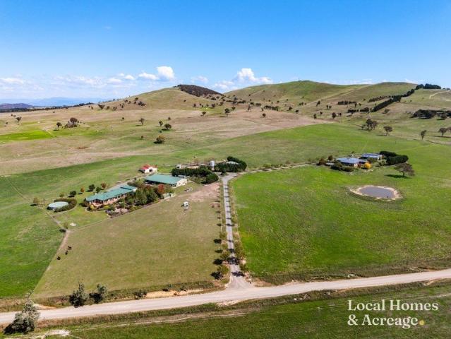 A Masterpiece of Country Living 100 Acres of Luxury, Lifestyle & Limitless Possibilities