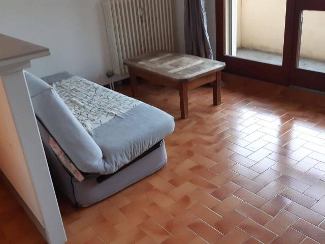 A Marnaz, entre Cluses et Bonneville. Studio meublé 23 m²