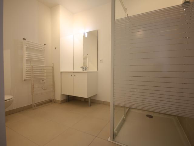 À Marseille 2, appartement neuf en location avec CABINET EMH