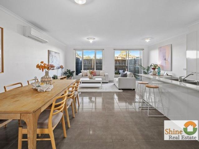 A Meticulously Presented Family Sanctuary with Stunning Wetland Views