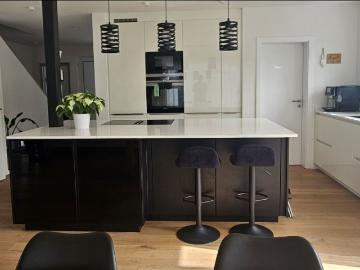 Oberer Schlossgarten, Kernerviertel - Büroraum