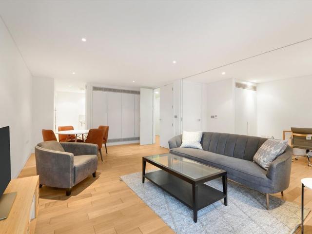 A modern 1.5 bedroom apartment to rent in Marylebone W1
