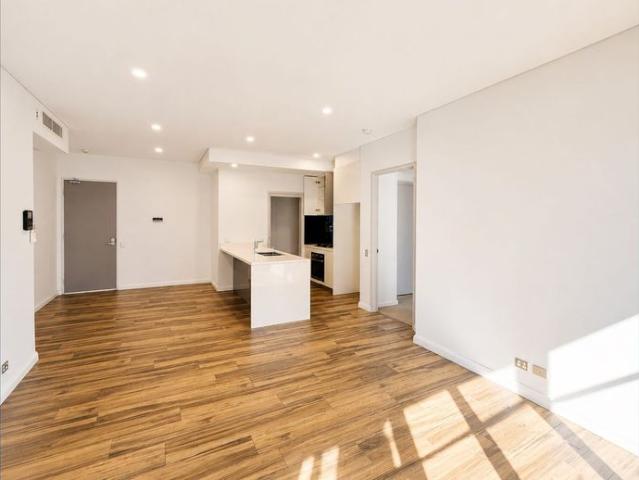 A modern 2 bedroom apartment in The Gallary complex