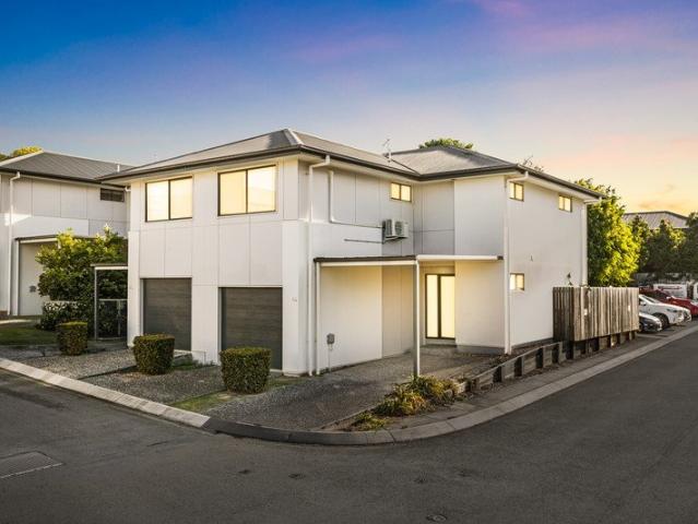 A Modern 3 Bedroom Townhouse Made for Easy Living in Griffin