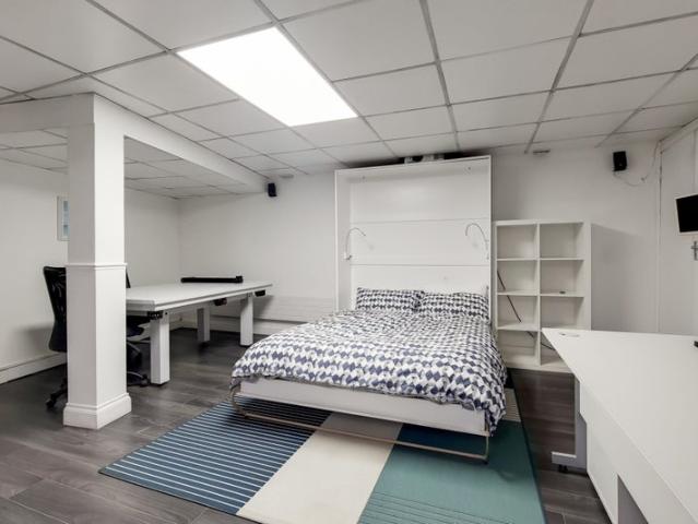 A Modern Basement flat larger than most 2 beds