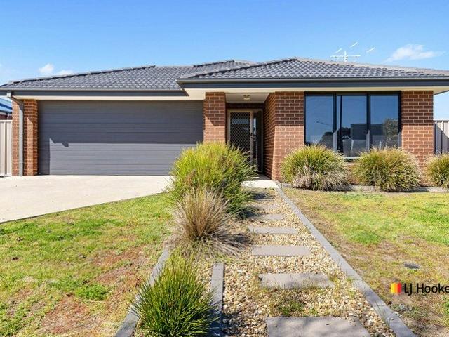 Modern, Bright & Ready to Impress in Popular Echuca West