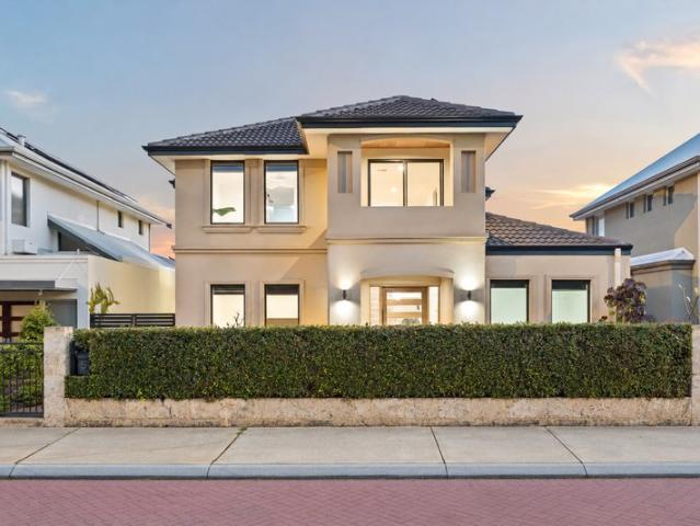 A MODERN COASTAL RHYTHM