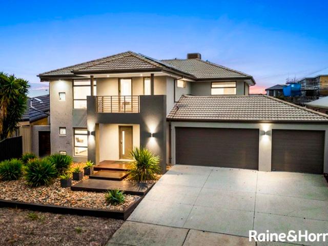 A MODERN FAMILY ENTERTAINER WITH SPACE & STYLE IN A GREAT LOCATION