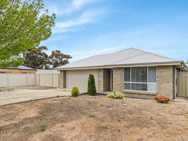 A modern family home with endless potential