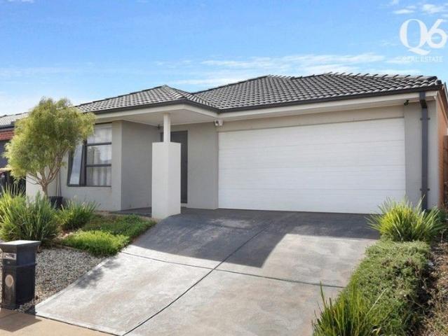 A MODERN FAMILY HOME IN A HIGH DEMAND LOCATION!