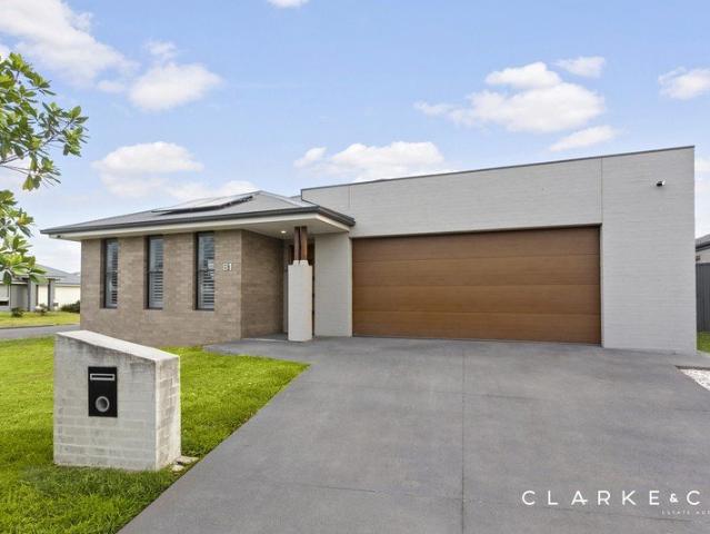 A MODERN FAMILY HOME SET ON A CORNER BLOCK!