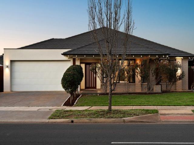 A Modern Family Sanctuary with Serious Lifestyle Scope