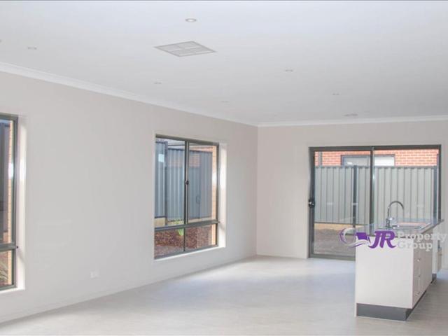 A Modern Masterpiece in the Heart of Selandra Rise Estate