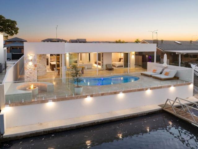 A Modern Mediterranean Waterfront Statement in Paradise Point