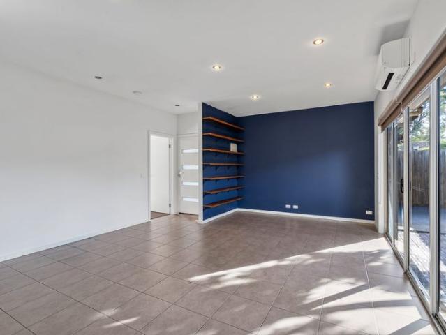 A Modern Retreat in the Heart of Glenroy