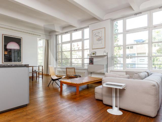 A modernist Escape: Expect the Unexpected