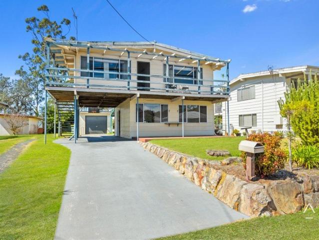 A Narrawallee Opportunity Where Location Leads the Way