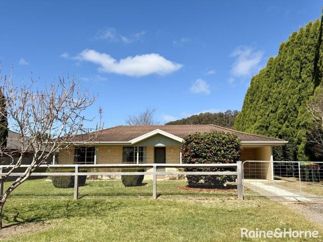 A neat, low maintenance Welby Home