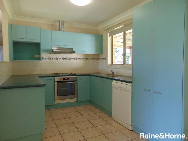 A neat, low maintenance Welby Home