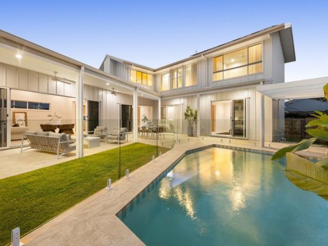 A New Benchmark in Prestige Buderim Living Blue Chip Street on Top of Buderim